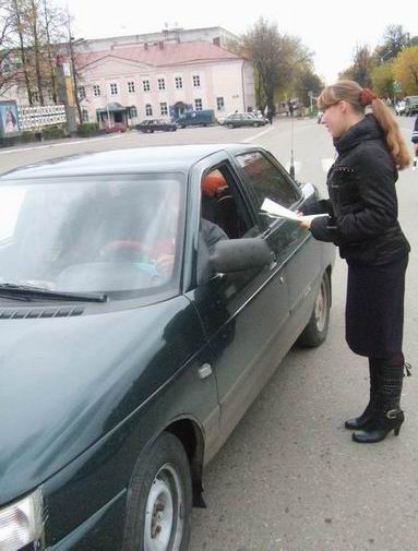 17:11 В городе Шумерле прошла акция «Призыв водителю»